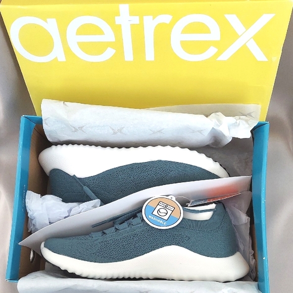 Aetrex Shoes, Sz 6, Carly Teal Blue, Arch Support, Stretch Fabric, Lace Up, NEW! - Picture 3 of 10